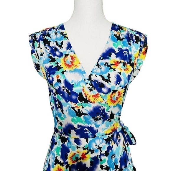 Yumi Kim Soho Mixer Wrap Dress Floral Print - Picture 6 of 12